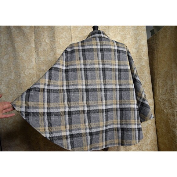 VTG 70s JOYCE Plaid Cape Coat Poncho Sherlock Plaid Twee Gray Collared Button Up - Picture 6 of 10